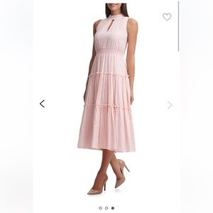 So pretty!! Tommy Hilfiger - Texture Cotton Blend Midi Dress - PINK - Size 4